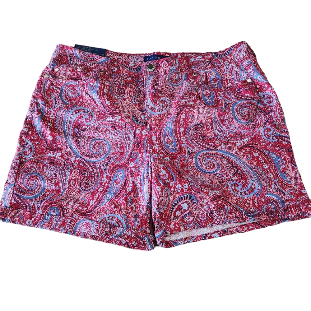 Bandolino Women's Red, White, and Blue NWT Paisley Shorts